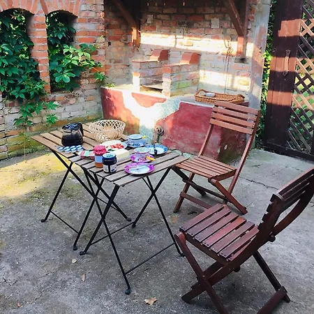 Holiday home Fachwerkferienhaus Landlaune Im Schoenen Oderbruch Neulewin